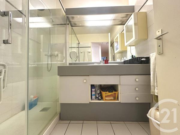 Appartement T4 à vendre  4 pièces - 84,36 m2 VILLEURBANNE - 69