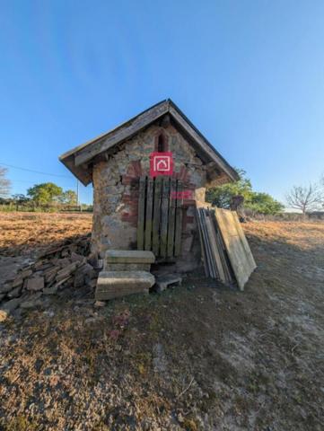 Maison en pierre à rénover