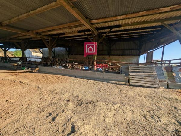 Maison en pierre à rénover