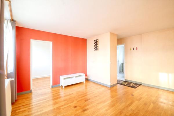 Appartement Antony 4 pièce(s) - 66.10 m2 + parking + cave