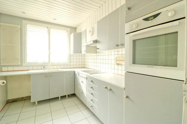 Appartement Antony 4 pièce(s) - 66.10 m2 + parking + cave