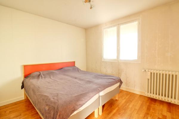 Appartement Antony 4 pièce(s) - 66.10 m2 + parking + cave