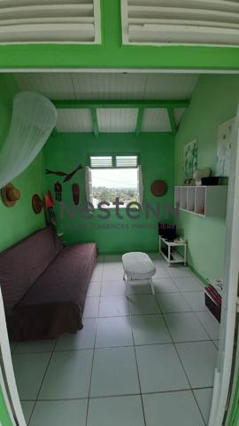 A VENDRE MAISON  + 3 BUNGALOWS  A CAPESTERRE-BELLE-EAU