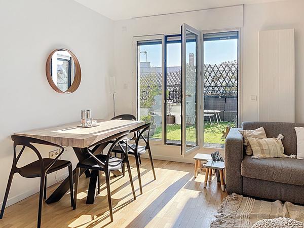 Appartement Suresnes 3 pièce(s) 67.52 m2