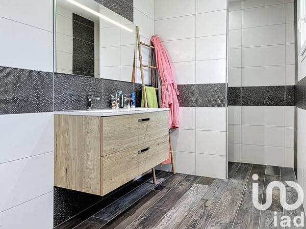 Maison à vendre 5 pièces 180 m² Châtellerault