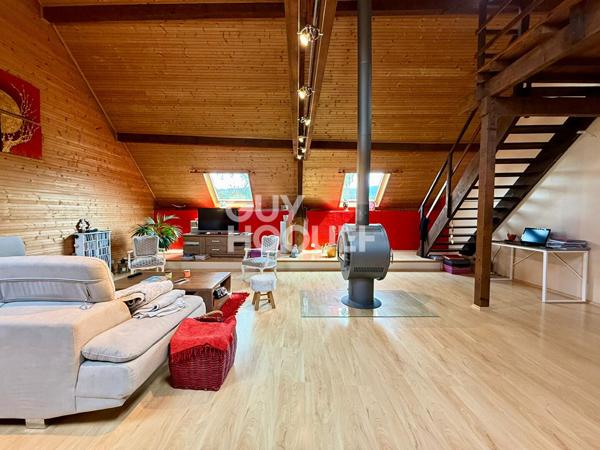 Appartement  Duplex Entrelacs 5 pièces 196 m2 avec terrain