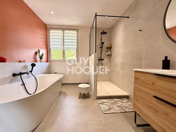 Appartement  Duplex Entrelacs 5 pièces 196 m2 avec terrain