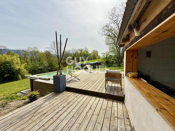 Appartement  Duplex Entrelacs 5 pièces 196 m2 avec terrain