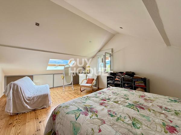 Appartement  Duplex Entrelacs 5 pièces 196 m2 avec terrain