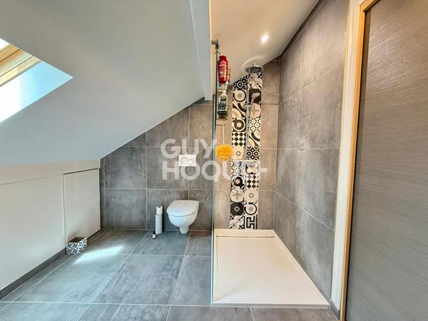Appartement  Duplex Entrelacs 5 pièces 196 m2 avec terrain