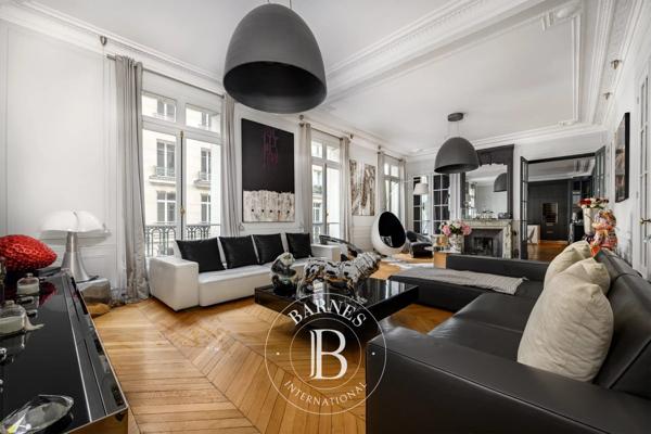 Paris 17ème, Appartement 3 Chambres -  201 m² à vendre