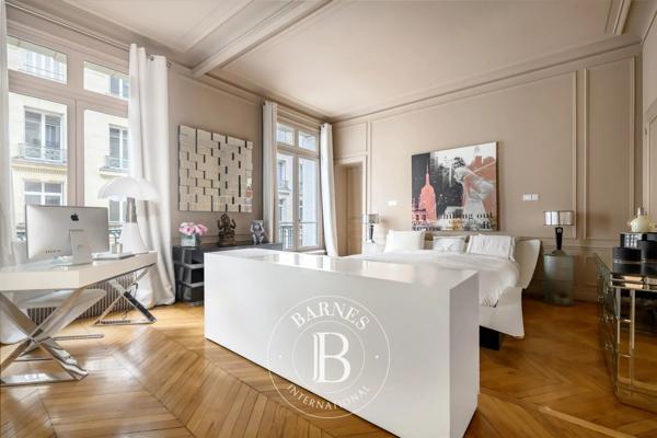 Paris 17ème, Appartement 3 Chambres -  201 m² à vendre