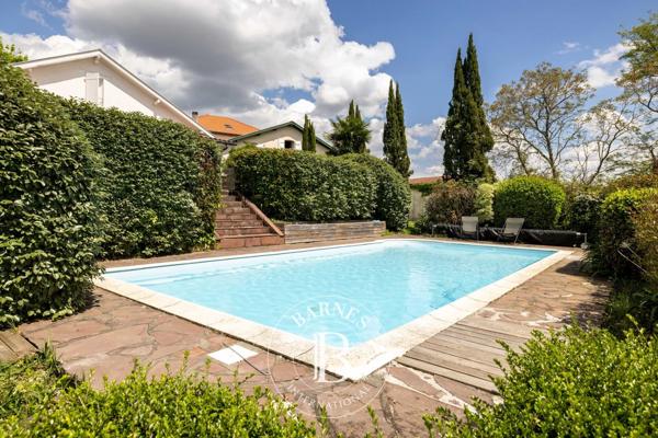 Peyrehorade, Maison 6 Chambres -  450 m² à vendre