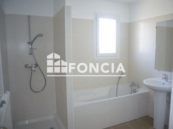 Location Maison 5 pièces 93.66 m² - 12 RUE CHARLES PEGUY Roanne 42300