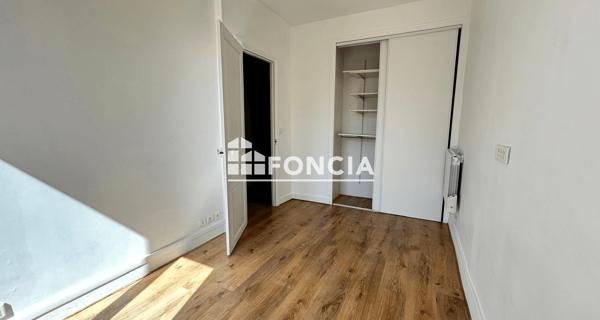 Location Appartement 4 pièces 99.21 m² - Vanves 92170
