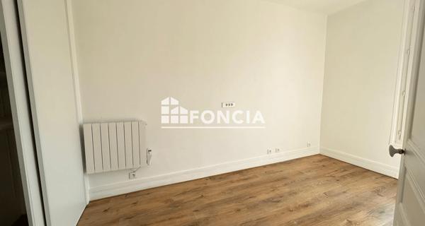 Location Appartement 4 pièces 99.21 m² - Vanves 92170