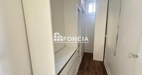 Location Appartement 4 pièces 99.21 m² - Vanves 92170