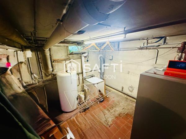 Maison secteur calme et proximitée. Maison à fort potentiel.