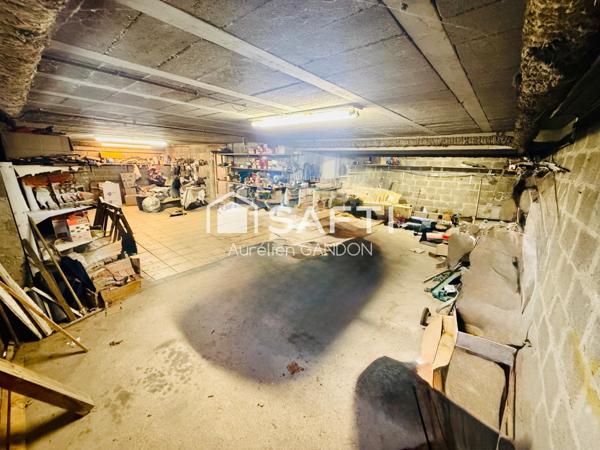 Maison secteur calme et proximitée. Maison à fort potentiel.