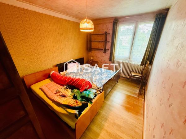 Maison secteur calme et proximitée. Maison à fort potentiel.