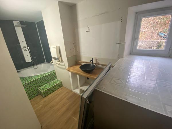 Maison à vendre 7 pièces proche de DAMPIERRE LES BOIS (25)