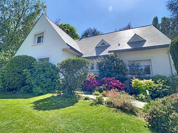 Maison familiale Avrillé 8 pièces 200 m² - Parc de la Haye à Avrillé - sous-sol - garage