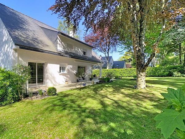 Maison familiale Avrillé 8 pièces 200 m² - Parc de la Haye à Avrillé - sous-sol - garage