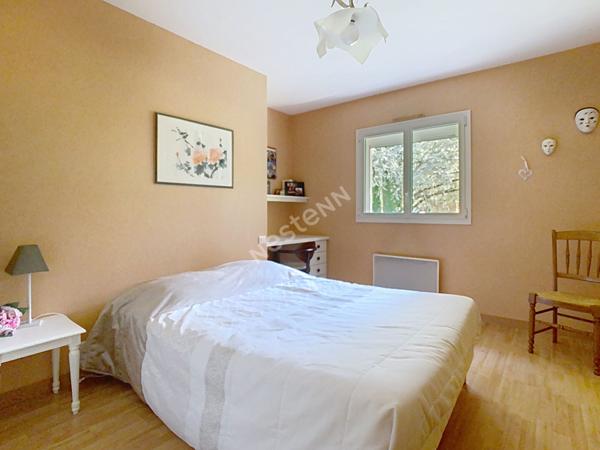 Maison familiale Avrillé 8 pièces 200 m² - Parc de la Haye à Avrillé - sous-sol - garage
