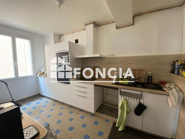 Location Appartement 4 pièces 60 m² - 20 RUE DE L'ESPERANCE Valence 26000