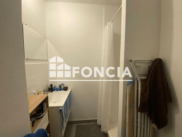 Location Appartement 4 pièces 60 m² - 20 RUE DE L'ESPERANCE Valence 26000