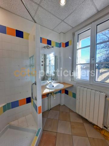 Vente
                Maison82 m² - 4 Pièces -
                    DOLE (39100)