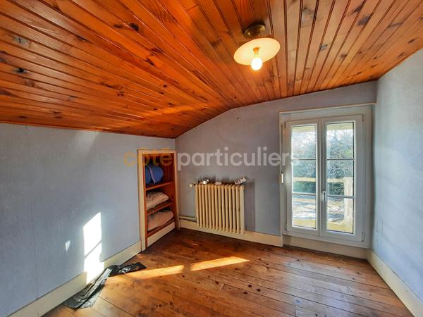 Vente
                Maison82 m² - 4 Pièces -
                    DOLE (39100)