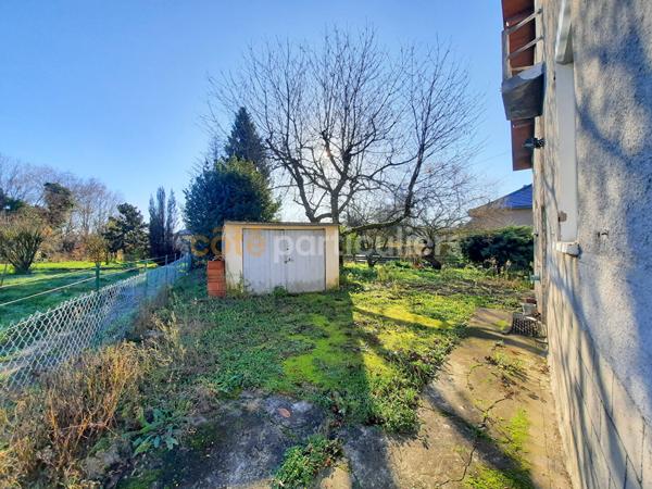 Vente
                Maison82 m² - 4 Pièces -
                    DOLE (39100)