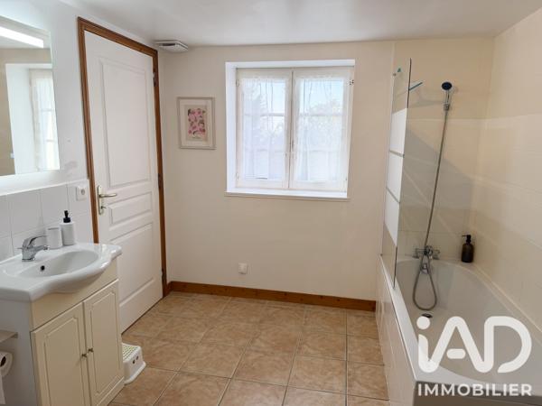 Maison à vendre 13 pièces 307 m² Saint-Michel-de-Montjoie