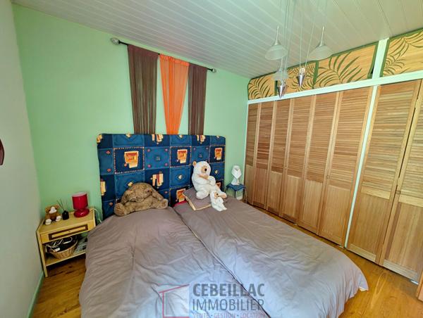 Maison Royat 5 pièce(s) 128.49 m2 avec dépendance