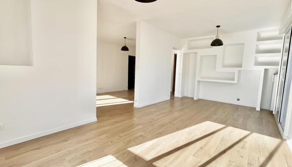 APPARTEMENT 3 PIECES LUMINEUX 103 m2 ( 87m2 carrez)
