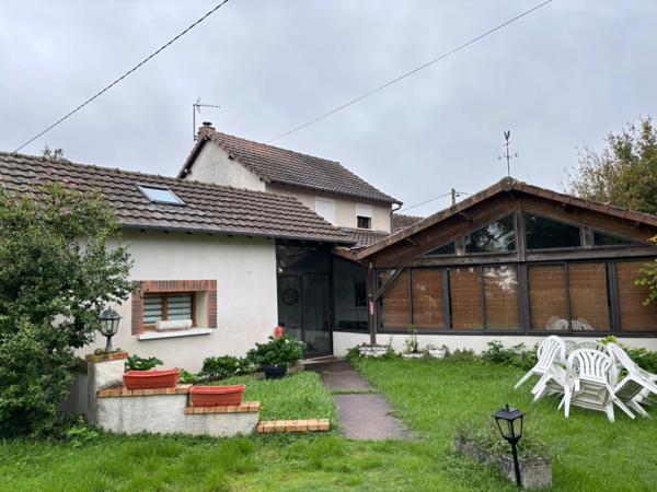 A vendre- Maison de 148 m²- 5 pièces Dangé-Saint-Romain (10minutes de Chatellerault) sur un Terrain de 1650 m²