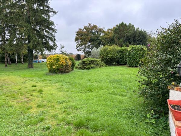 A vendre- Maison de 148 m²- 5 pièces Dangé-Saint-Romain (10minutes de Chatellerault) sur un Terrain de 1650 m²