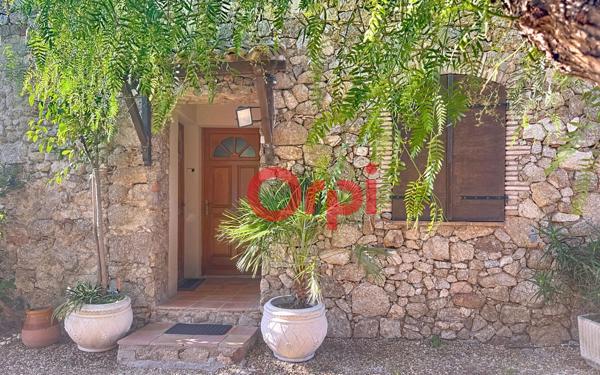 Maison à vendre    5 pièces •  Le Plan-de-la-Tour