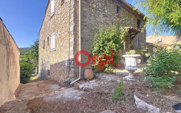 Maison à vendre    5 pièces •  Le Plan-de-la-Tour