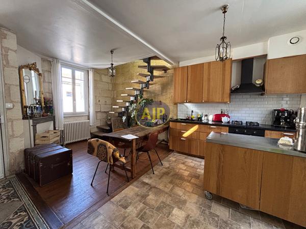 Location maison Bordeaux : 1 200 € - AJP Immobilier Bordeaux Nansouty