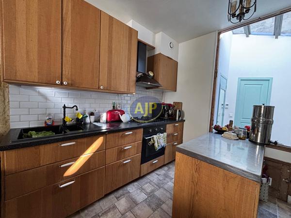 Location maison Bordeaux : 1 200 € - AJP Immobilier Bordeaux Nansouty