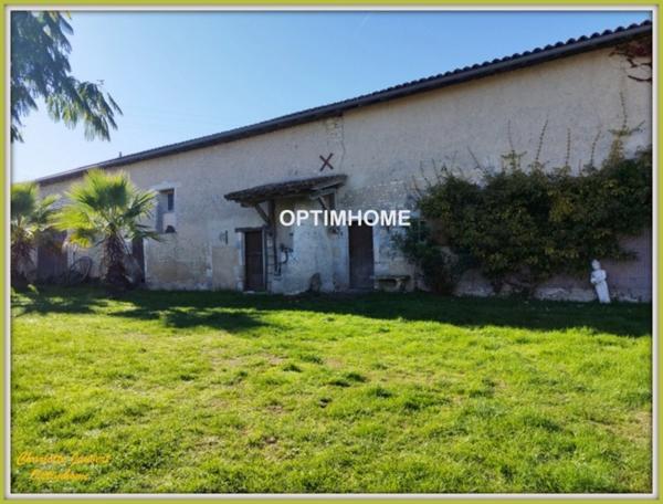 Propriete à vendre 10 pièces Proche de BARBEZIEUX SAINT HILAIRE (16)