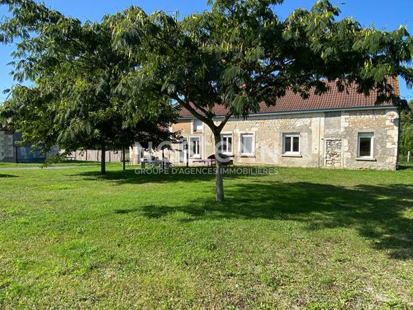 Longère rénovée à vendre - 137m2 - 4 chambres - Campagne de Mayet (72360)