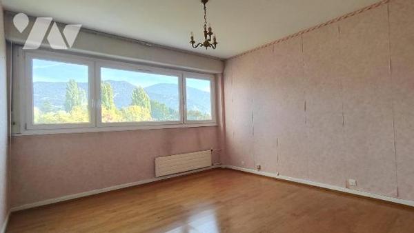 Appartement avec vue dégagée