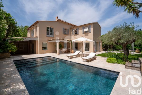 Maison à vendre 8 pièces 233 m² Saint-Tropez