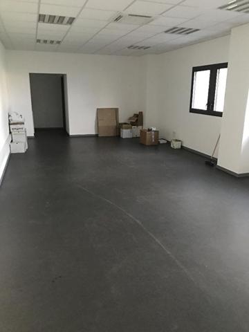51 M² EN REZ-DE-CHAUSSÉE – EMPLACEMENT STRATÉGIQUE AVEC PARKING !