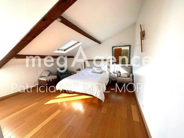 Maison à NEUILLY-PLAISANCE, 93360 - 7 pièces 190m²