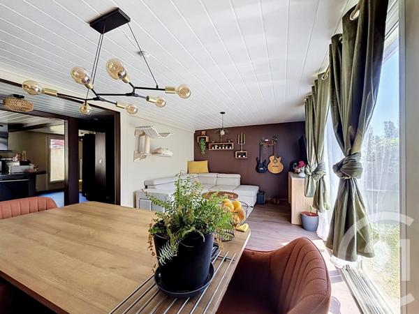 Maison à vendre  5 pièces - 91 m 2   MONTBELIARD  - 25