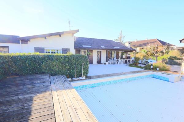 🏡 Maison familiale de 190 m² sur 1 386 m² de terrain – Corgenon proche commerces